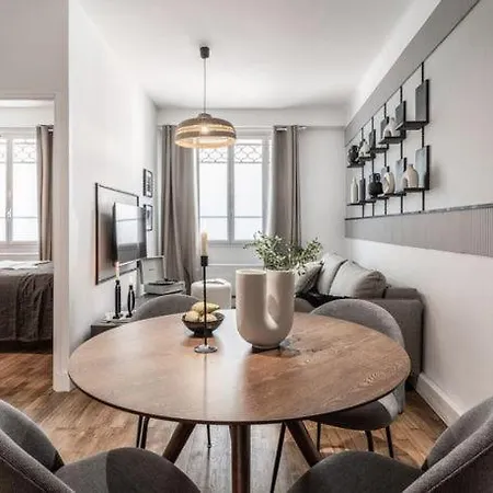 Tz Neuf Meublé Semesterbostad Paris